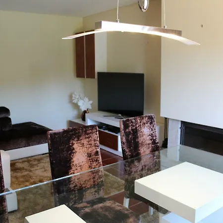 Familia Azevedo Apartman *
